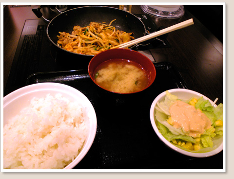 ご飯おかわり自由