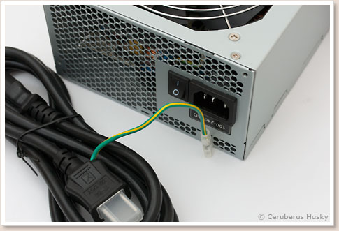電源スイッチ