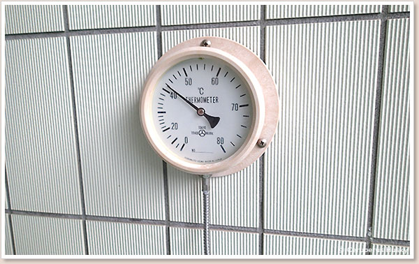 湯温は約42℃ お湯は42℃