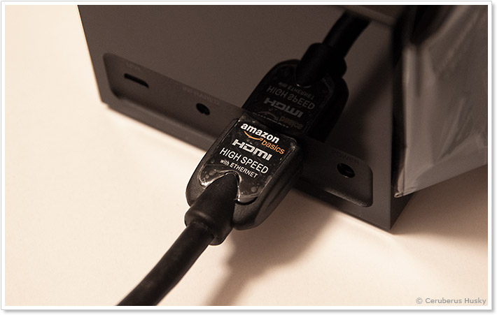 Fire TV CubeにHDMIケーブルを接続