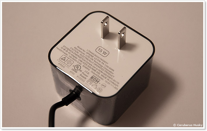 Fire TV Cubeの電源アダプター
